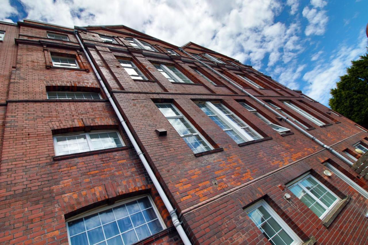 St Thomas Loft Views By Ssw - 2Br, Parking, Sleeps 4, Easy Access To City Centre, Marina, Beach And M4 Swansea Buitenkant foto