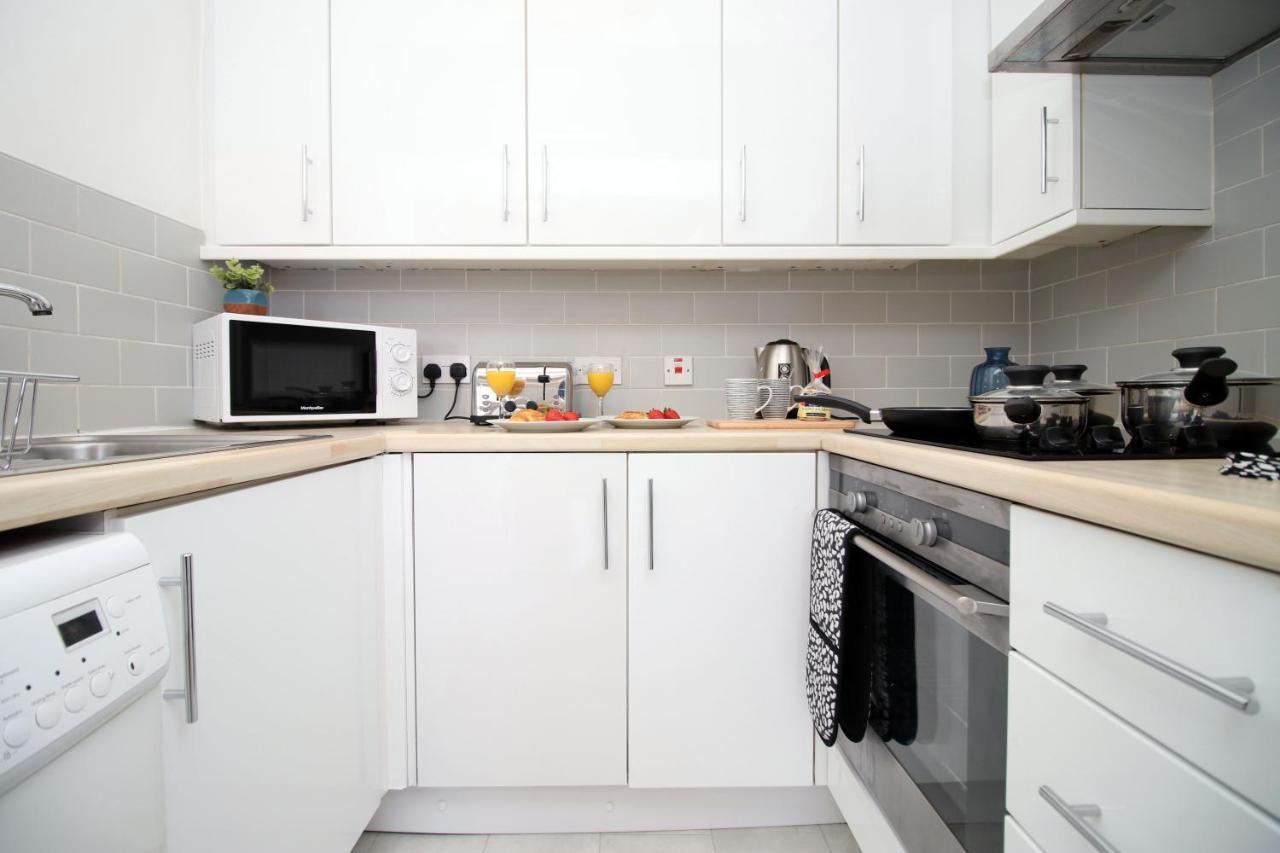 St Thomas Loft Views By Ssw - 2Br, Parking, Sleeps 4, Easy Access To City Centre, Marina, Beach And M4 Swansea Buitenkant foto